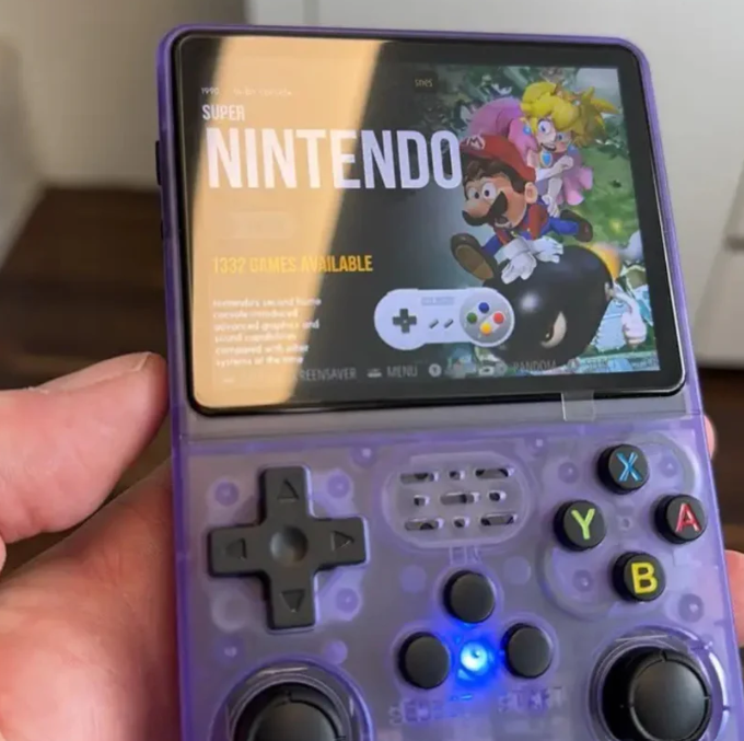 RETROGAMER CONSOLA TM